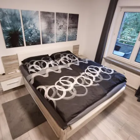 Traumwohnung Im Herzen Erfurts Mit Tg &balkon דירה *